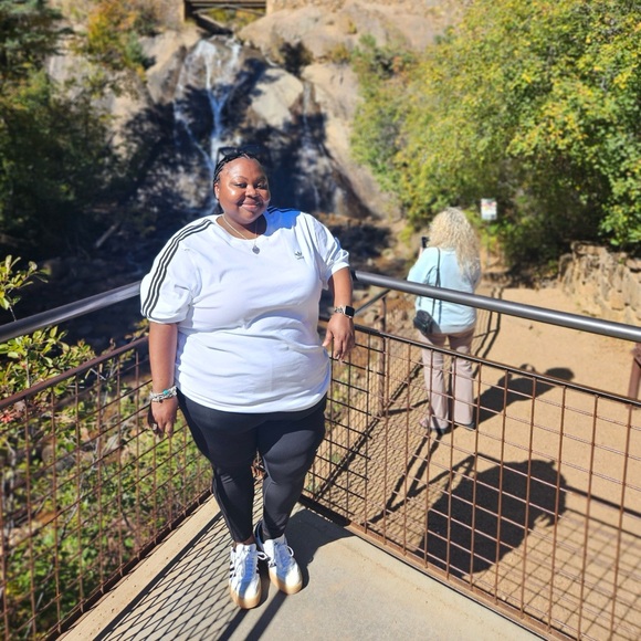 Adidas White Tee with Black Sleeve Stripes - Picture 4 of 4